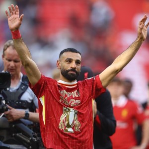 人未走，枷锁先至！萨拉赫的“暮色之路”会比梅西和C罗更难抉择