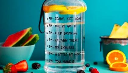 AG体育官方网站-是否愿意续约雄鹿？字母哥：只要能赢，一切都好说